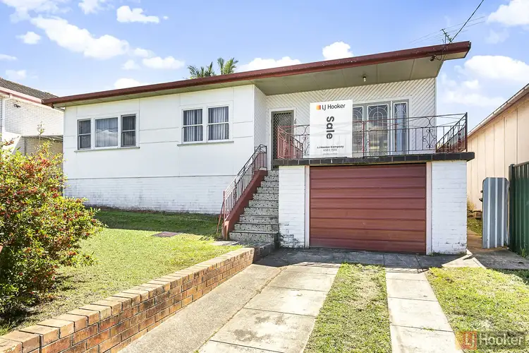 28 Elrington Avenue, West Kempsey NSW 2440