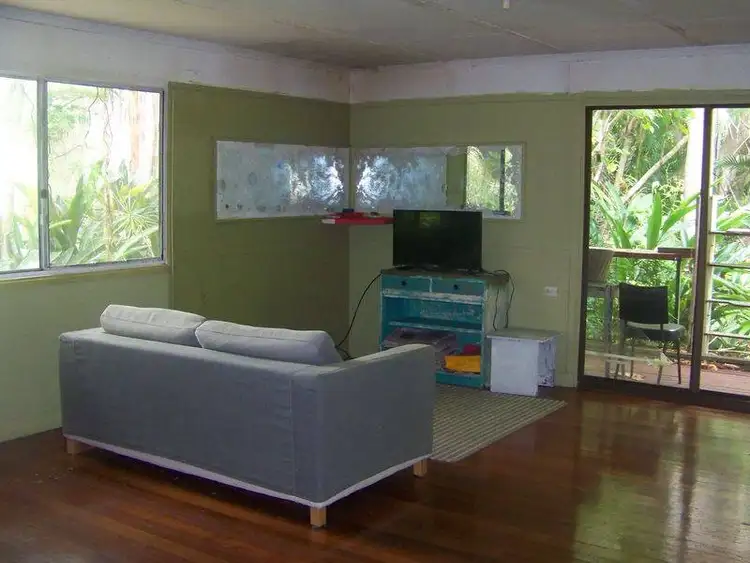 Second view of Homely house listing, 5 ATLANTIC ST, Lamb Island QLD 4184