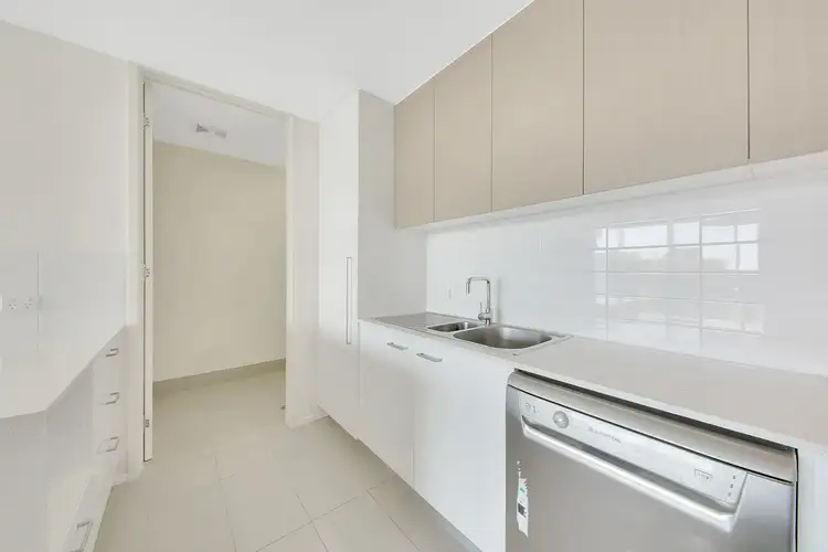 Fifth view of Homely unit listing, Unit 7/104-106 Central Lane, Gladstone Central QLD 4680