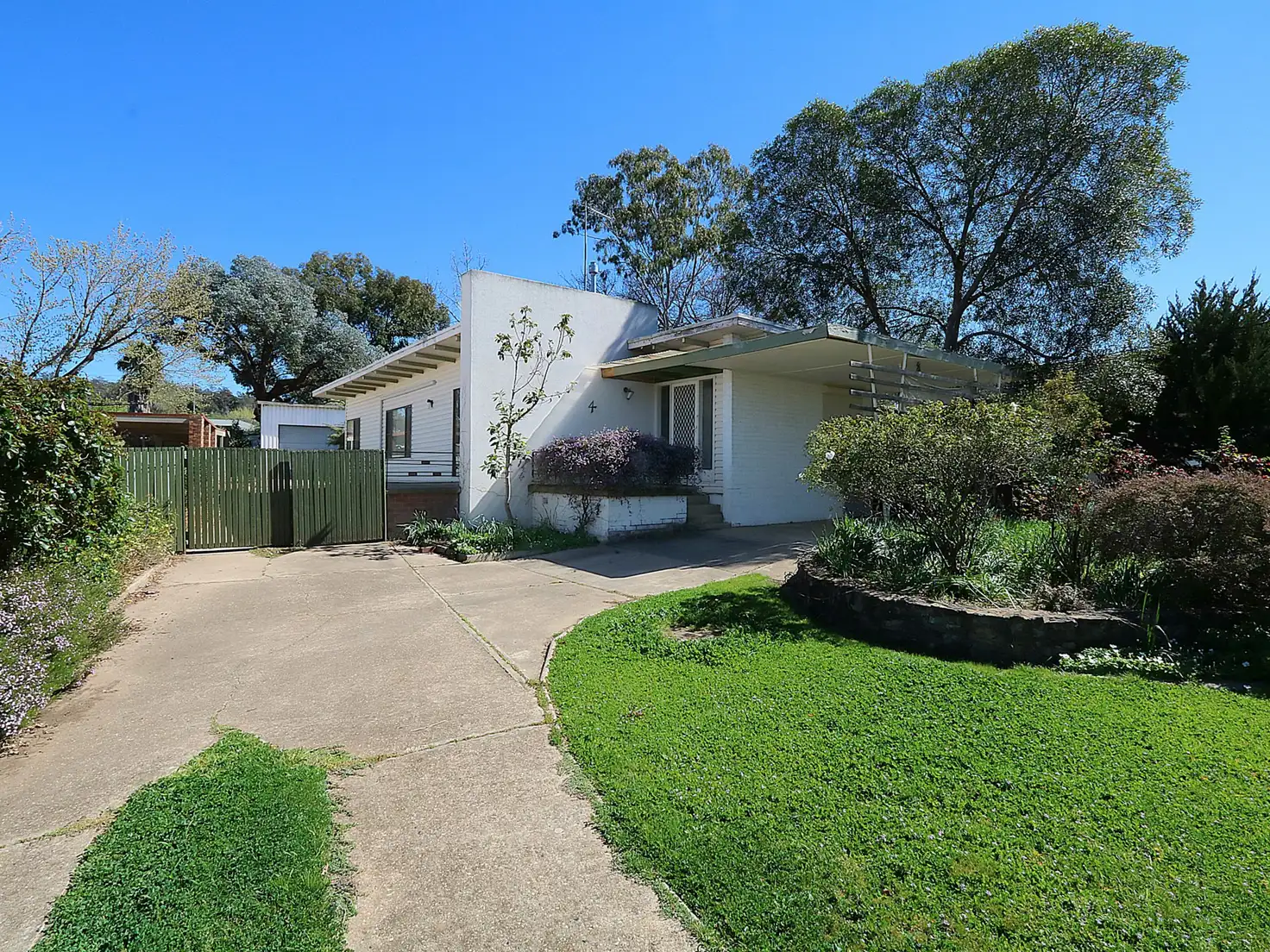 Main view of Homely house listing, 4 Paull Street, Kooringal NSW 2650