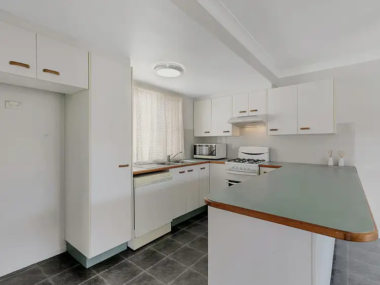 Third view of Homely townhouse listing, 15/14 Kensington Place, Birkdale QLD 4159