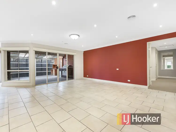 Sixth view of Homely house listing, 7 Pyramid Place, Lyndhurst VIC 3975