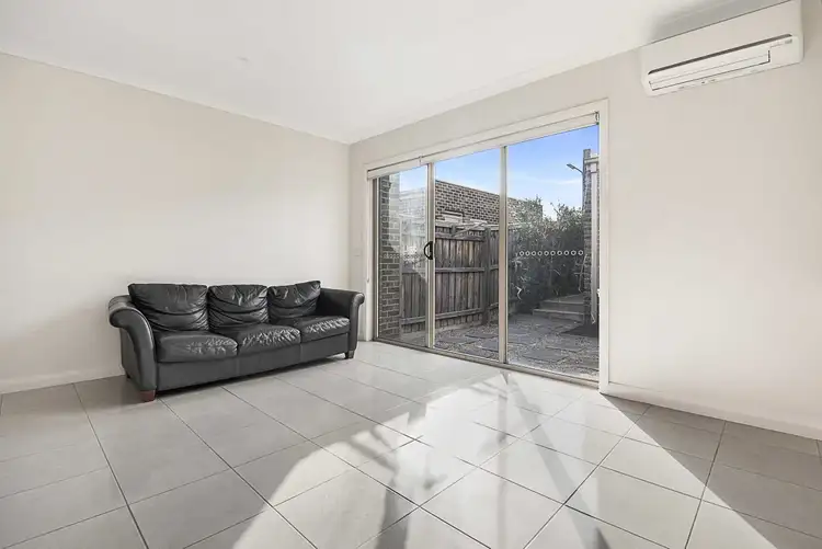 Sixth view of Homely unit listing, 29 Allumba Way, Wollert VIC 3750