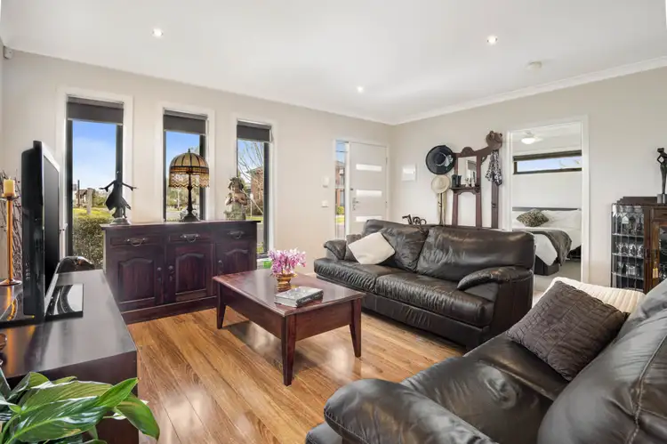 Fifth view of Homely unit listing, 2 Gatehouse Walk, Epping VIC 3076