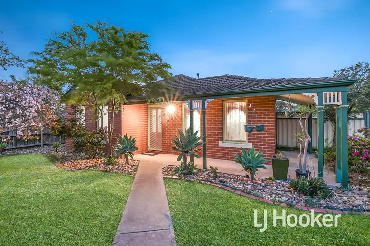 4 Archibald Avenue, Narre Warren VIC 3805