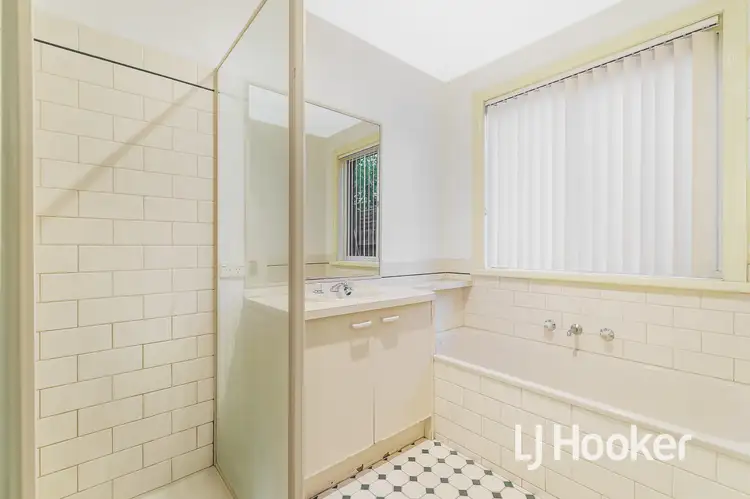 Sixth view of Homely house listing, 4 Archibald Avenue, Narre Warren VIC 3805
