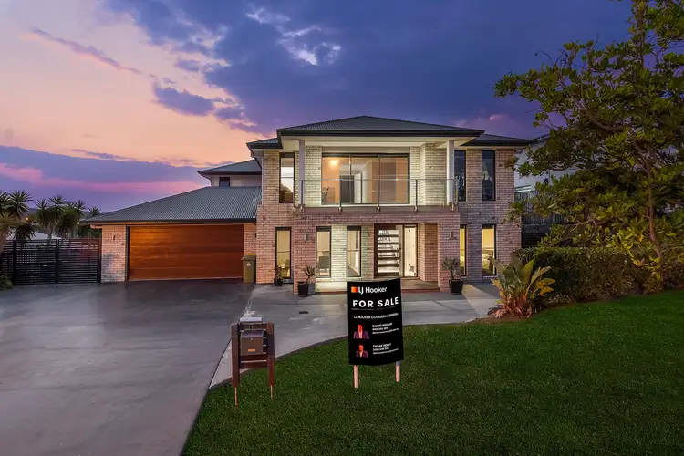 12 Salvado Drive, Pacific Pines QLD 4211
