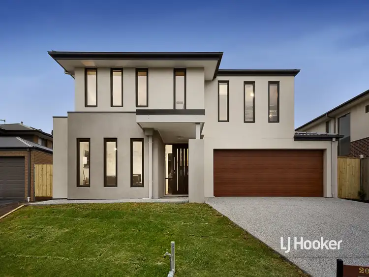 207 Featherbrook Drive, Point Cook VIC 3030