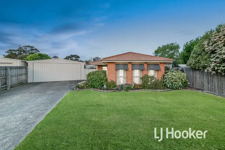 3 Cyprus Place, Pakenham VIC 3810