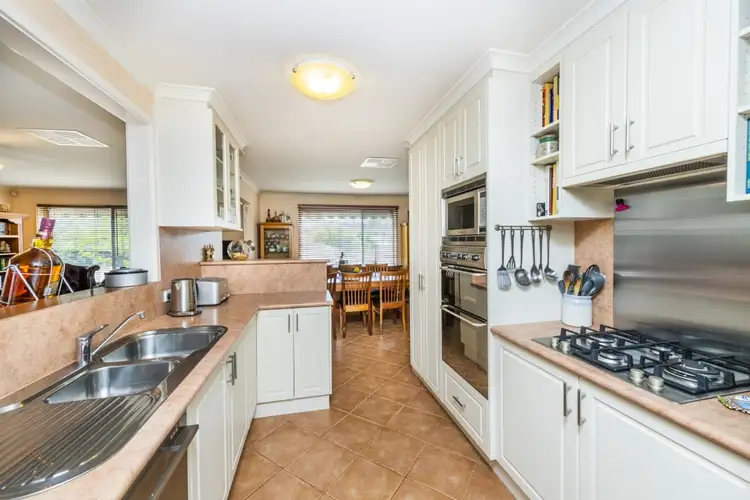 Fourth view of Homely house listing, 4 Viola Place, Queanbeyan NSW 2620