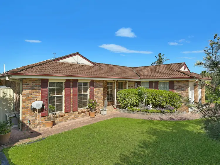 Second view of Homely house listing, 5 Lygon Street, Lake Haven NSW 2263