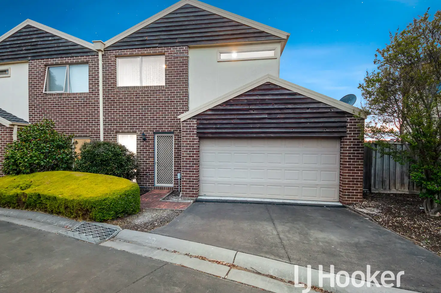 Main view of Homely townhouse listing, 29/52-54 Shinners Avenue, Berwick VIC 3806