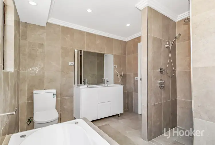 Fourth view of Homely house listing, 32 Romley Crescent, Oakhurst NSW 2761