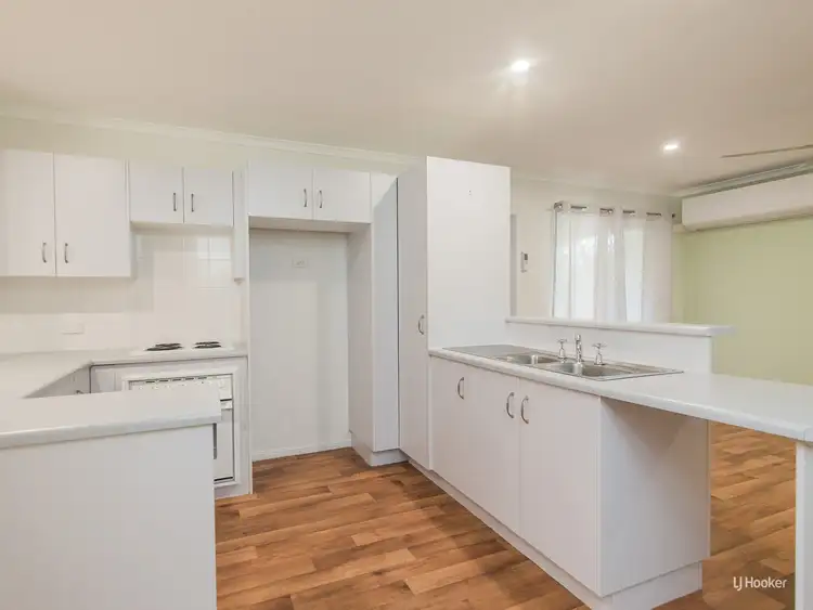 Sixth view of Homely unit listing, 4/17 Meyenberg Court, Norman Gardens QLD 4701