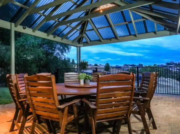 73 Immanuel Drive, Greenwith SA 5125