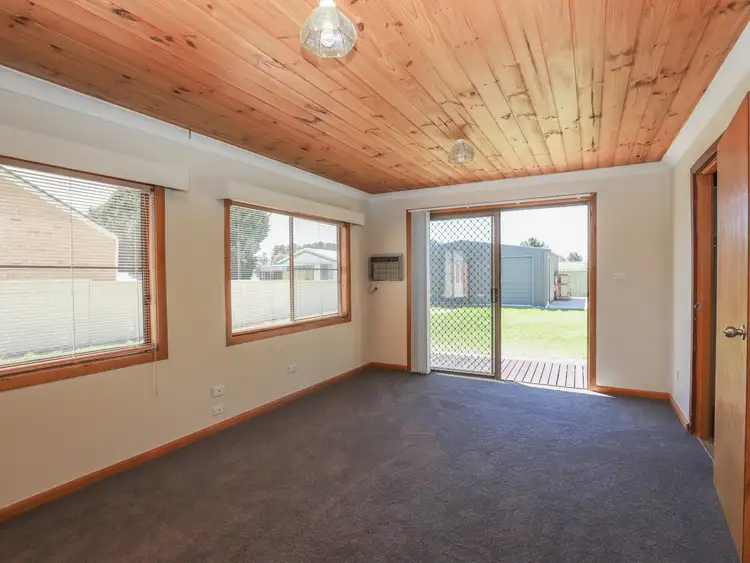 Sixth view of Homely house listing, 15 Scotia Avenue, Oberon NSW 2787