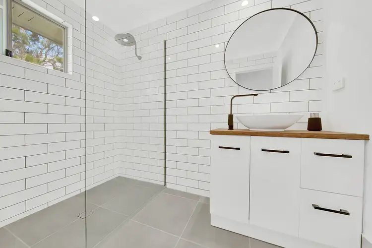Seventh view of Homely house listing, 5 Quaringa Close, Boyne Island QLD 4680
