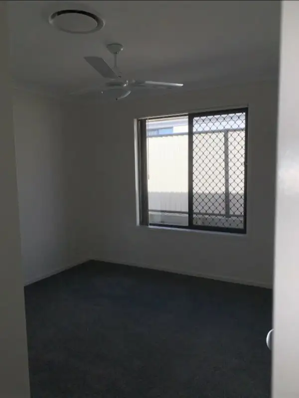 Seventh view of Homely house listing, 8 Dobel Way, Roma QLD 4455