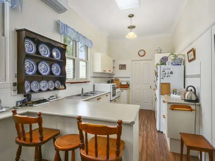 Sixth view of Homely house listing, 1 Barton Avenue, Marysville VIC 3779