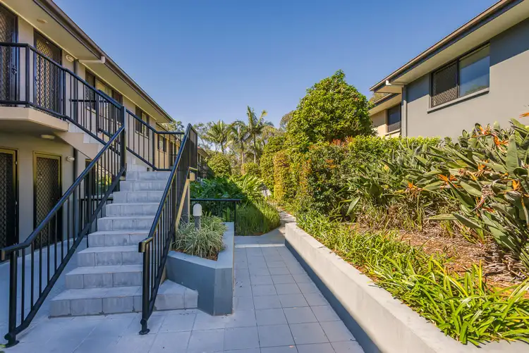 59/7-11 Brown Street, Labrador QLD 4215