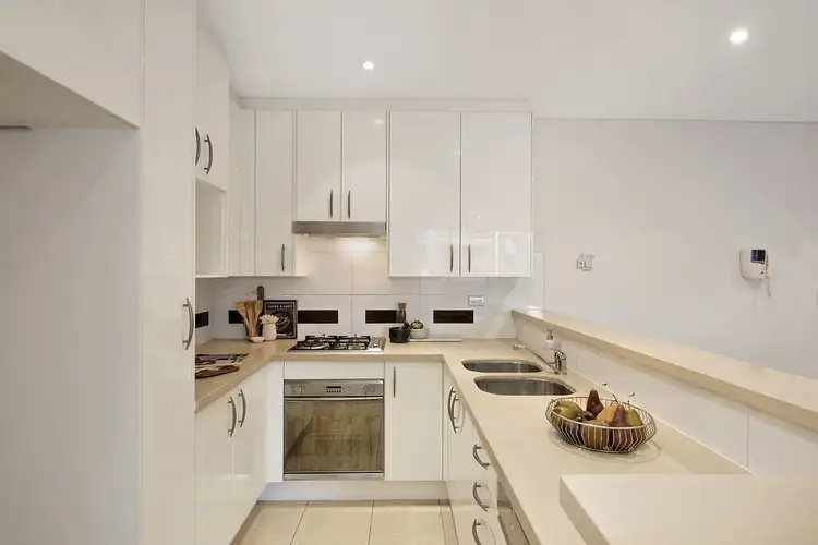 Fifth view of Homely apartment listing, 504/6 Lachlan Street, Waterloo NSW 2017