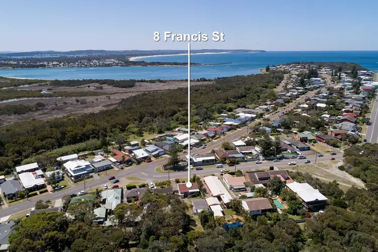 Second view of Homely house listing, 8 Francis Street, Swansea Heads NSW 2281