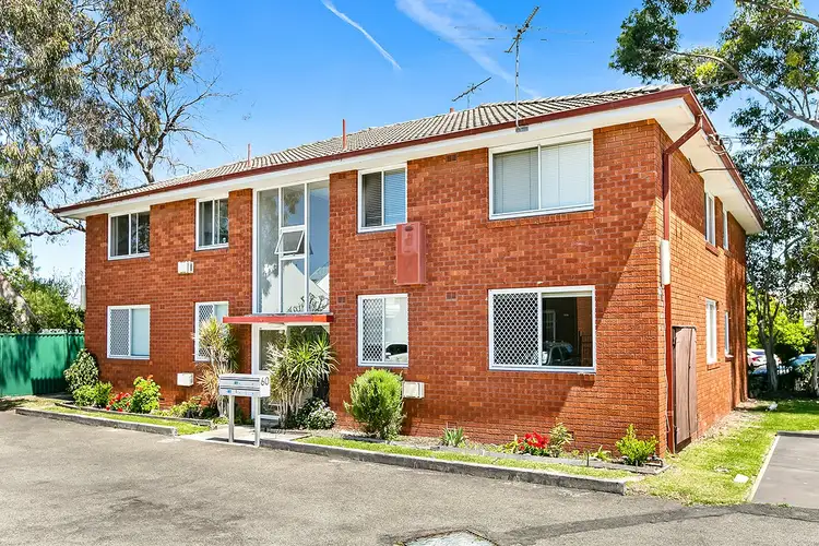 Main view of Homely unit listing, 2/60 Arthur Street, Marrickville NSW 2204
