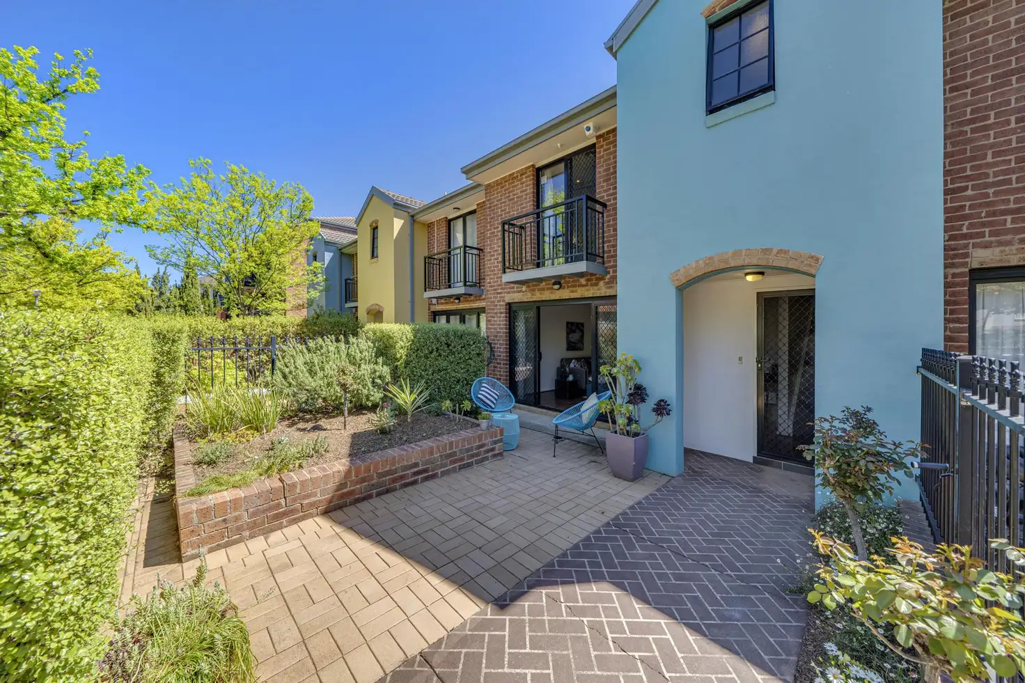 Main view of Homely townhouse listing, 24/7 Ijong Street, Braddon ACT 2612