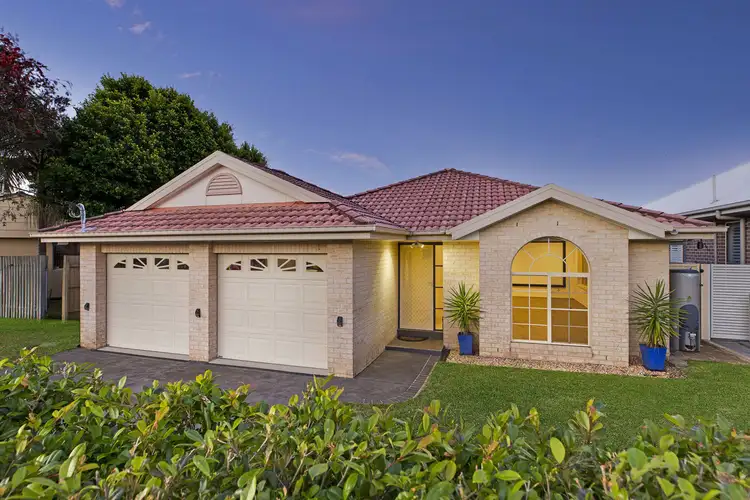 12 Ventura Avenue, Bateau Bay NSW 2261