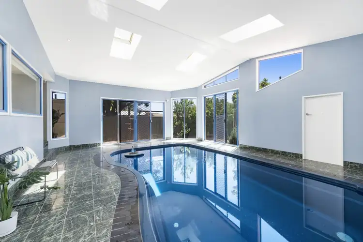Fifth view of Homely house listing, 17 Elizabeth Crescent, Queanbeyan NSW 2620
