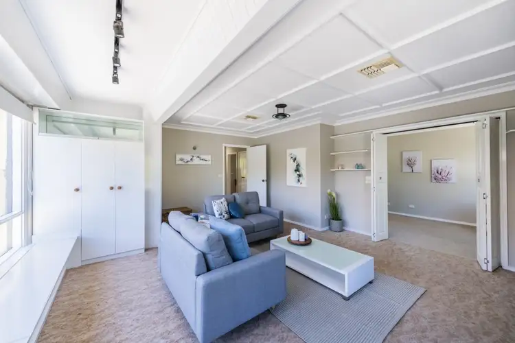 Sixth view of Homely house listing, 17 Elizabeth Crescent, Queanbeyan NSW 2620