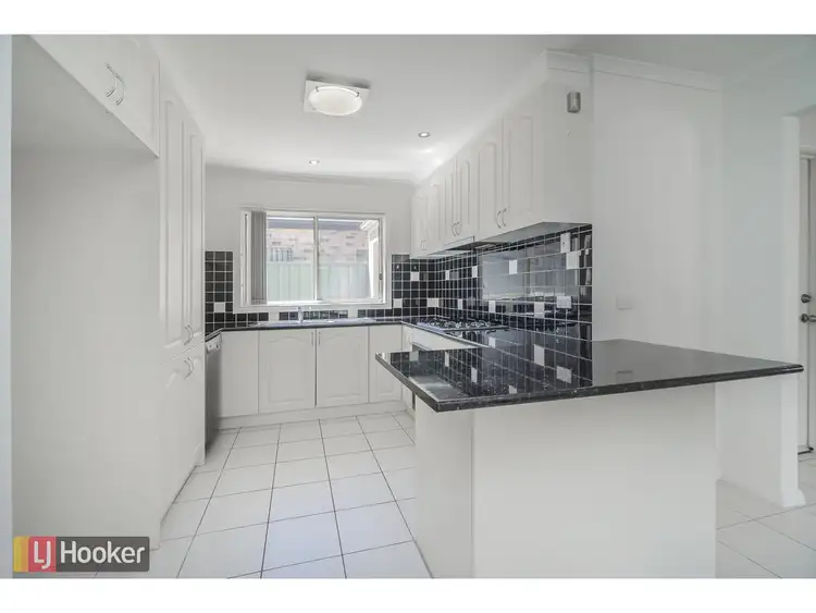 Sixth view of Homely house listing, 5 Cranwell Street, Craigieburn VIC 3064