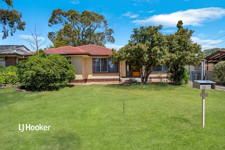 15 Bungana Avenue, Para Vista SA 5093