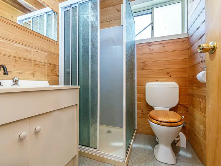 Seventh view of Homely unit listing, 2/3 Jasanda Drive, Montrose TAS 7010