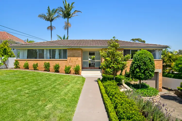 11 Beaconsfield Street, Newport NSW 2106