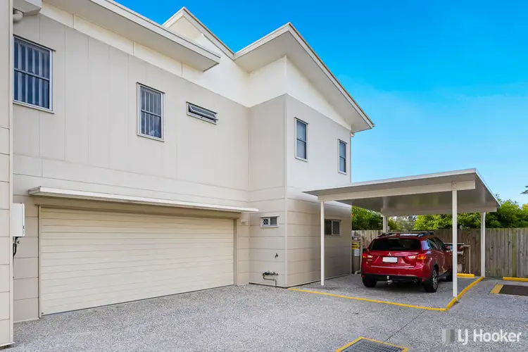 Main view of Homely townhouse listing, 4/104 Wynyard Street, Cleveland QLD 4163