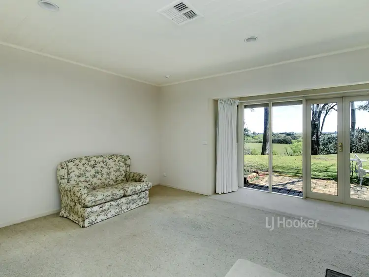 Fifth view of Homely house listing, 48 Riley Street, Bairnsdale VIC 3875
