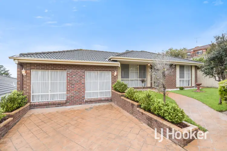 5 Breyleigh Drive, Pakenham VIC 3810