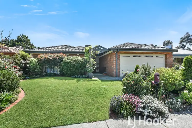 Main view of Homely house listing, 5 Hamilton Drive, Cranbourne North VIC 3977
