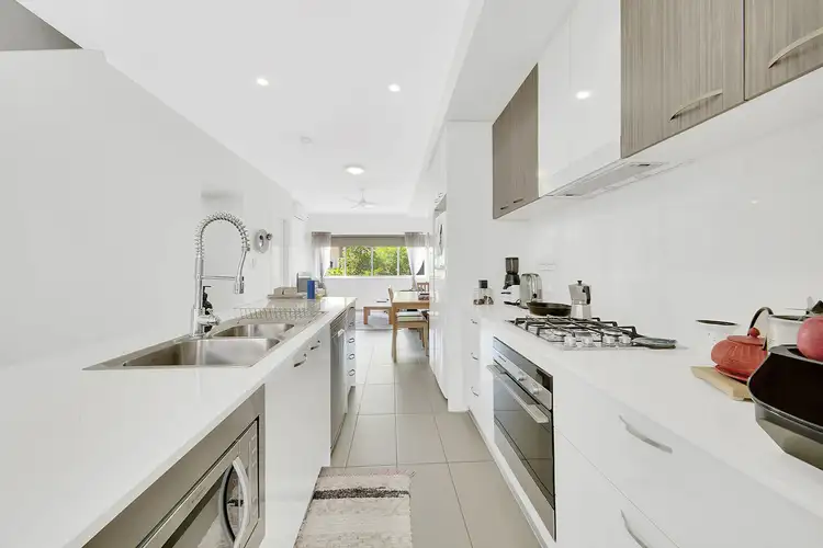 Sixth view of Homely unit listing, Unit 3/100 Glenlyon Street, Gladstone Central QLD 4680