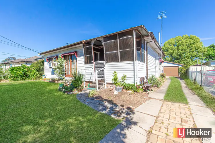 11 Leonard Street, Colyton NSW 2760