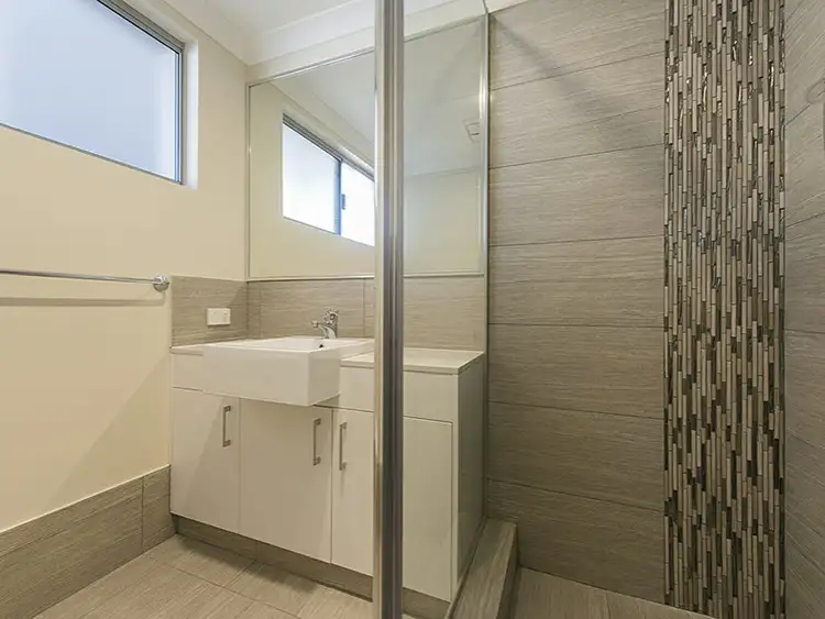 Fourth view of Homely apartment listing, 2/358 Hardey Rd, Cloverdale WA 6105