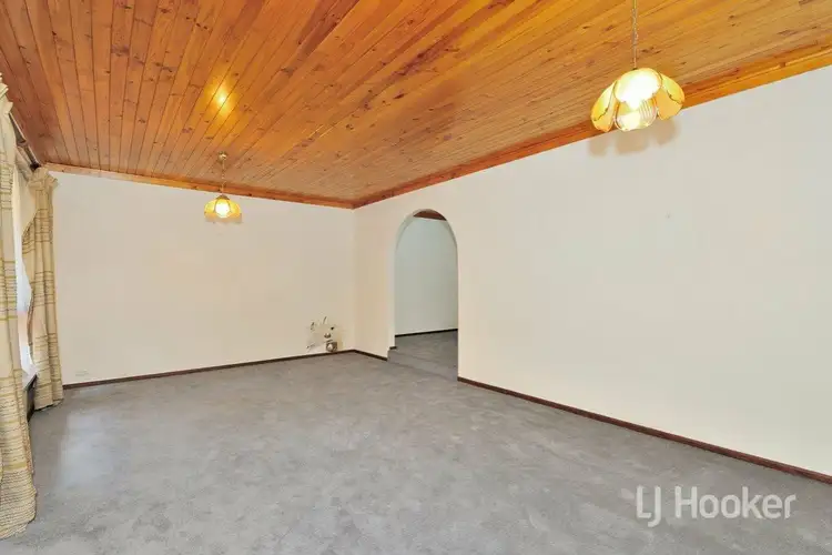 Seventh view of Homely house listing, 9 Chalfont Way, Swan View WA 6056
