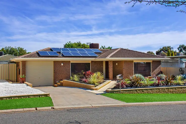 30 Jedna Close, Craigmore SA 5114