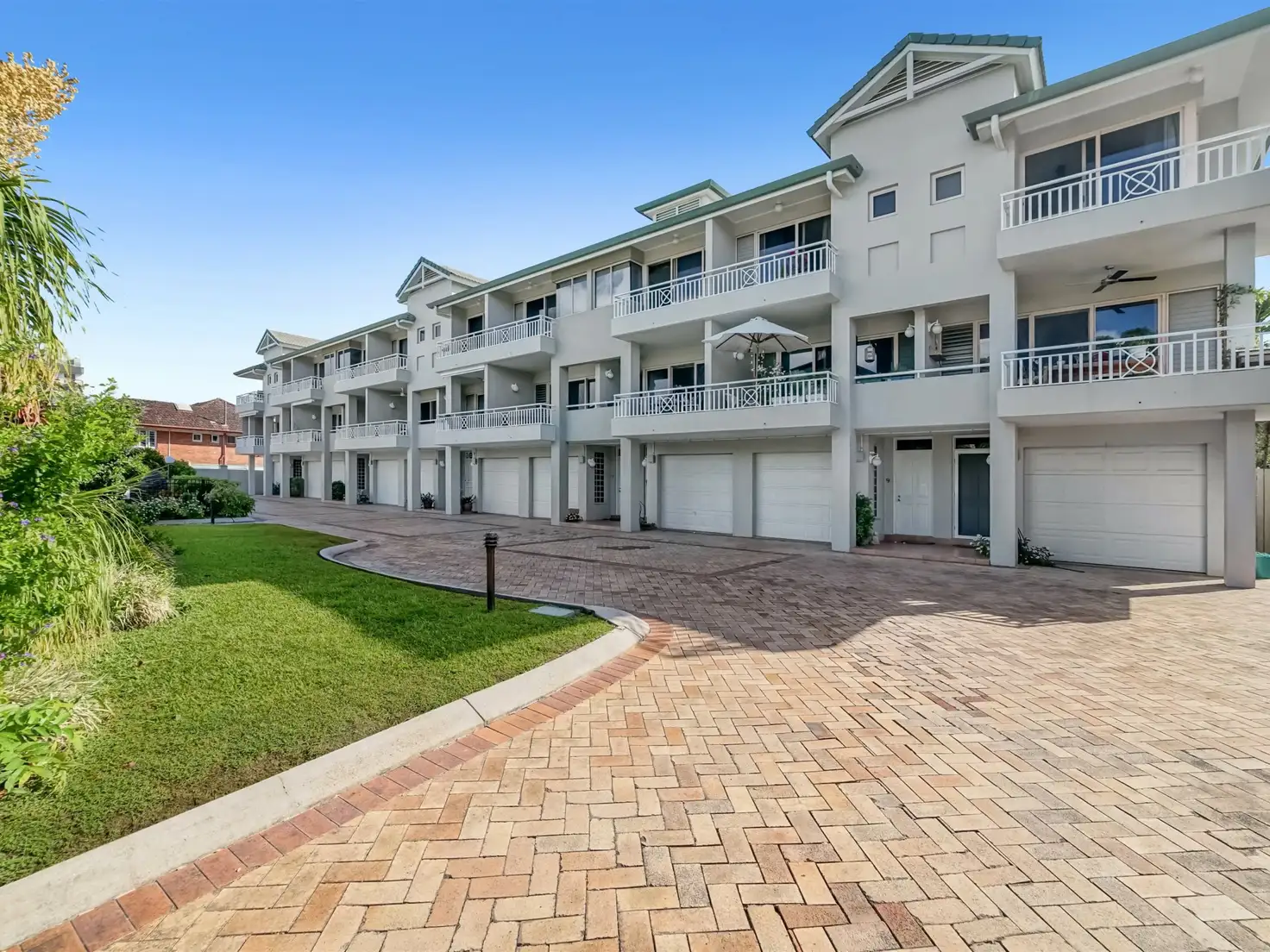 Main view of Homely townhouse listing, 10/267-269 Esplanade, Cairns North QLD 4870
