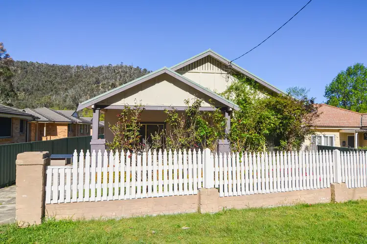 55 Macauley Street, Lithgow NSW 2790