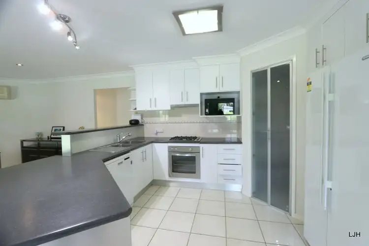 Fifth view of Homely house listing, 4 Downs Court, Emerald QLD 4720