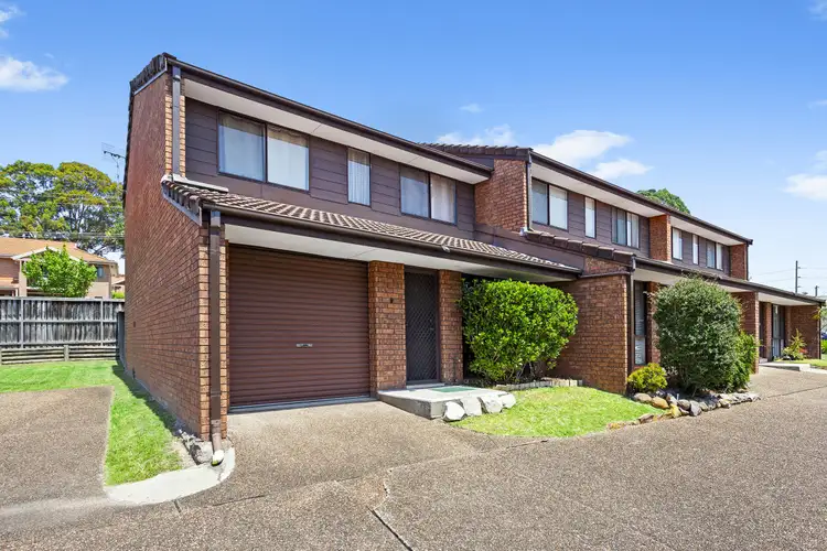 9/8 Warner Avenue, Wyong NSW 2259