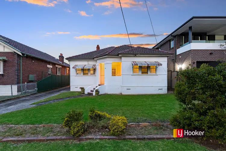 20 Stephenson Street, Roselands NSW 2196