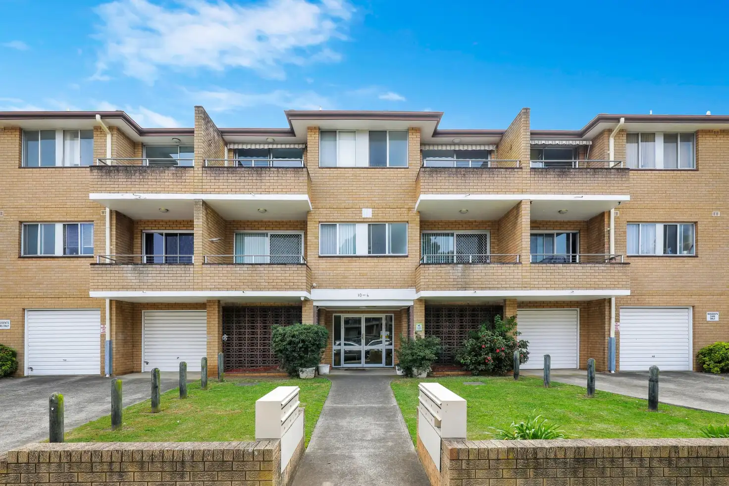 Main view of Homely unit listing, 10/6-10 Oriental Street, Bexley NSW 2207